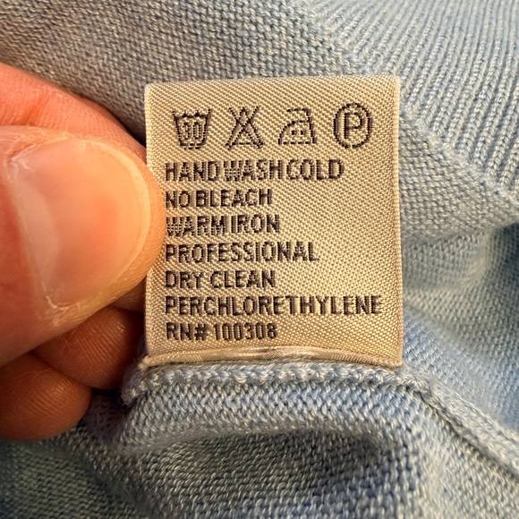 Peter Millar Size Medium Silk Cotton Cashmere Blend Sweater Vest Light Blue Golf - Picture 6 of 9